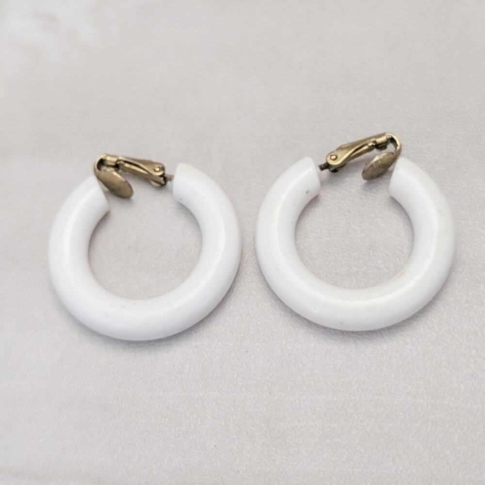 Vintage Clip On Earrings 1.25" Off White Retro Tube Style Hoops - Fair Condition